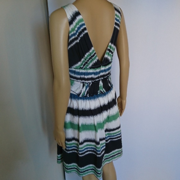 BCBG Size XS 2 Dress Bundle Floral Print & Stripe - Picture 5 of 8